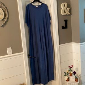 EUC Size 2xl lularoe blue Maria maxi dress